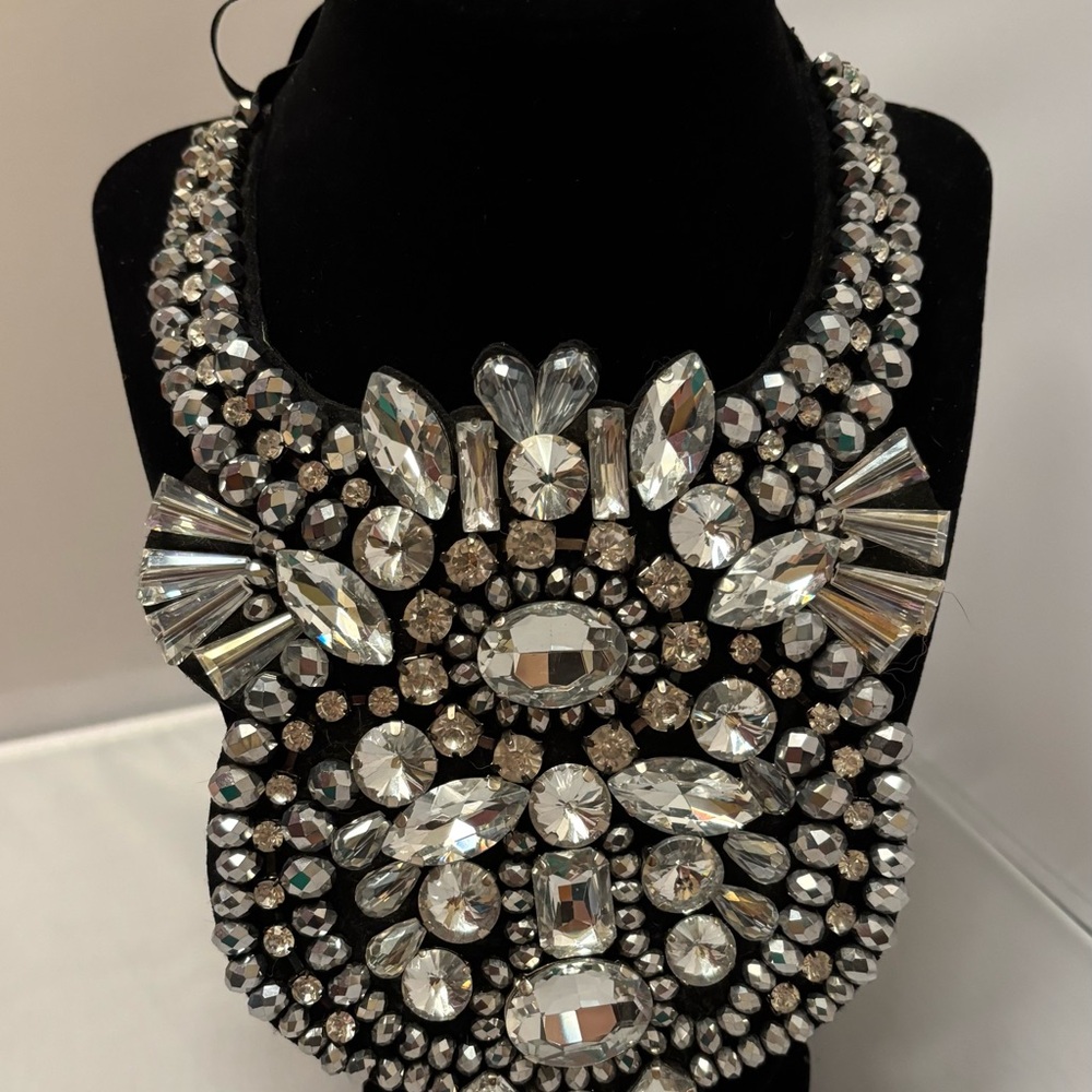 Rhinestone FUN necklace